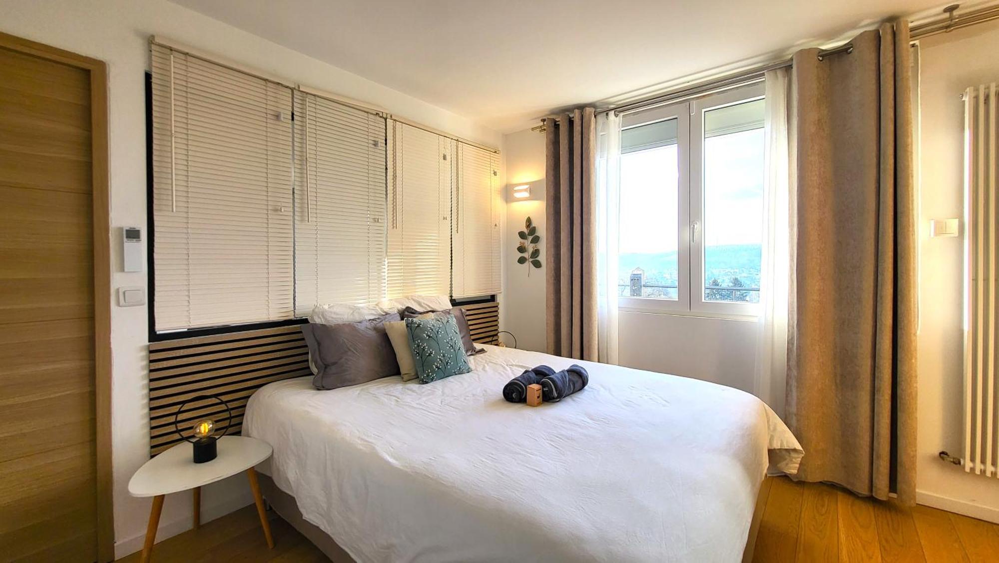 Le Bellevue - Beaux Appartements Avec Vue Splendide Palaiseau Esterno foto