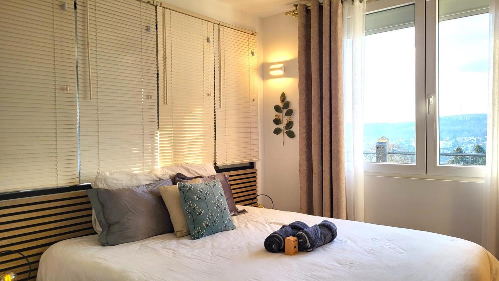 Le Bellevue - Beaux Appartements Avec Vue Splendide Palaiseau Esterno foto